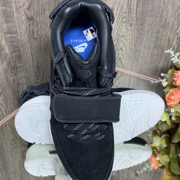 Nike Air Tr.V.Cruz Men’s Shoes black/black-black - Picture 6 of 8